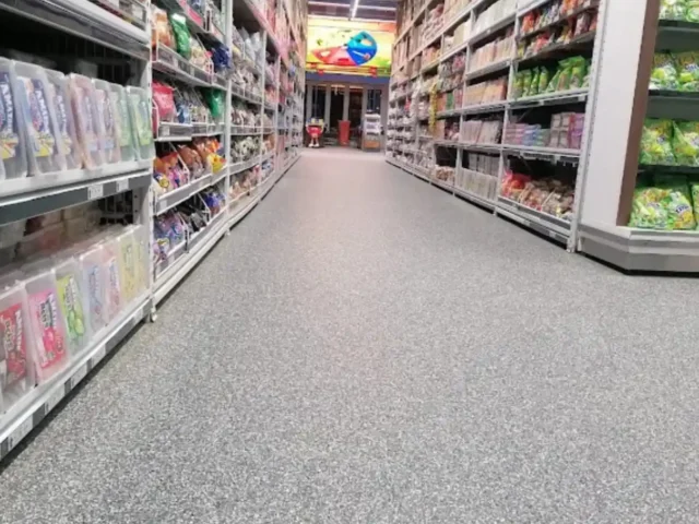Retail space cleaned as part of a commercial cleaning service