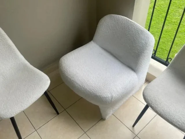Upholstery cleaning of a fabric couch